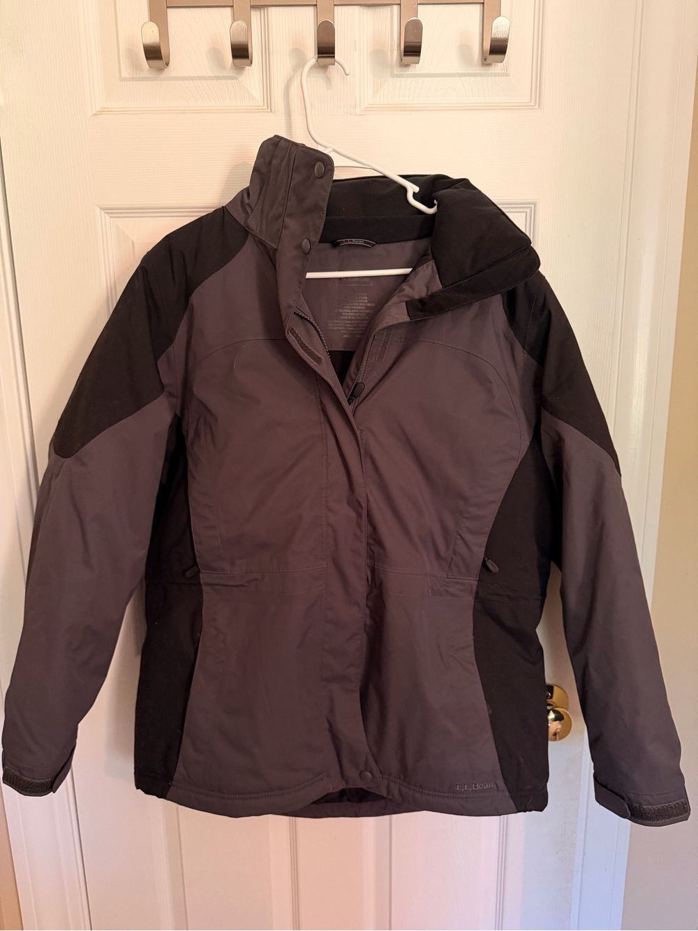 L.L. Bean Two-Tone Gray and Black Women's Ski Jacket